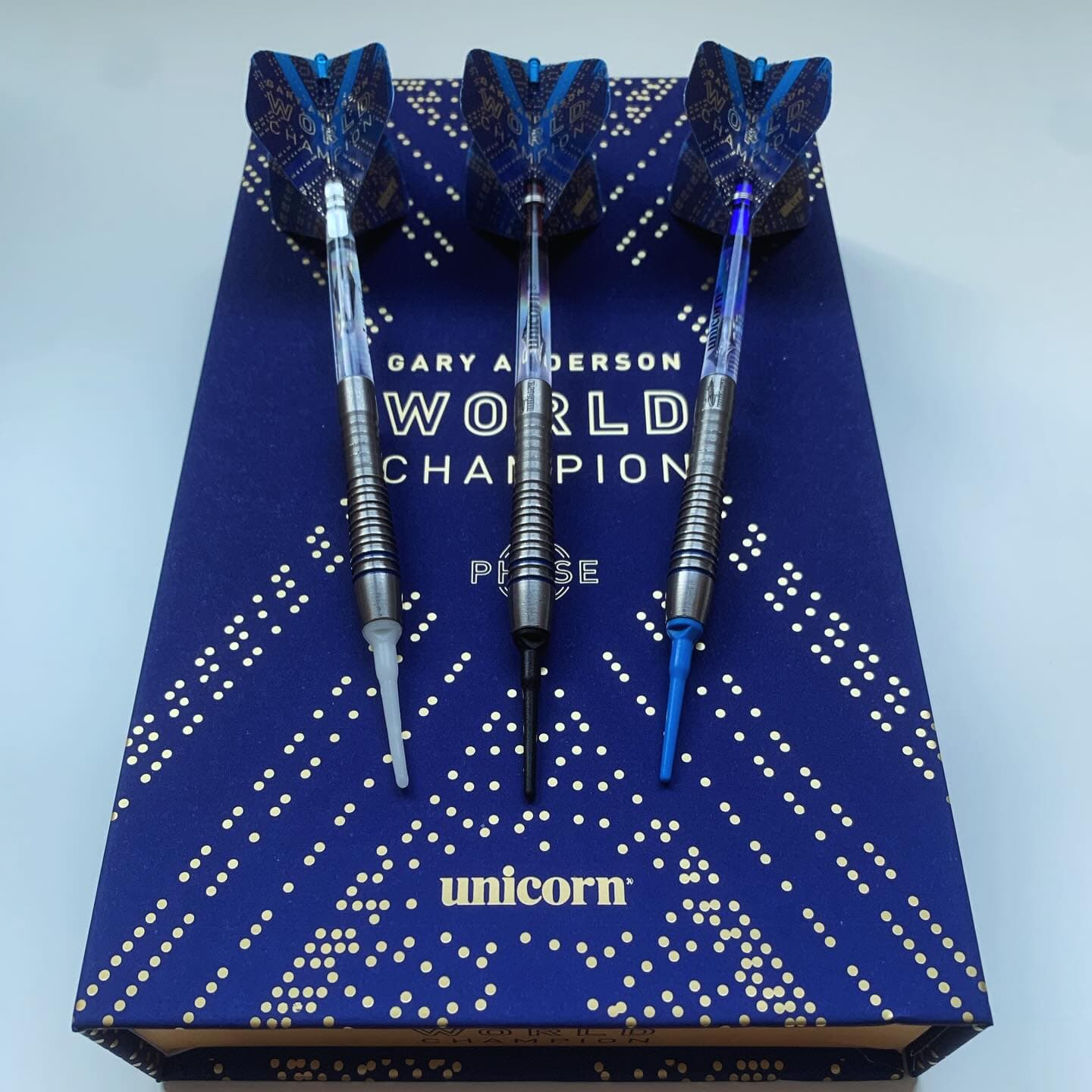 🎯Unicorn Gary Anderson Phase 6🎯
.
.
.
.
#darts #mydarts #dartsofinstagram #unicorn #phase6 #garyanderson #bull #triple20 #triple20dart #dartshopper dartshopper